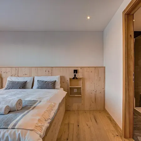 Chalet La Chance Chalet *